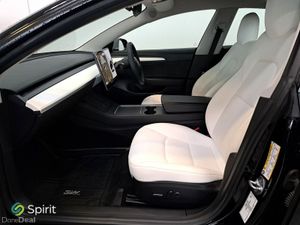 Tesla Model 3 RWD *Call Steven on 0861649214* - Image 4