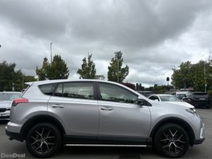 161 Toyota RAV4 D4D 2.0 Diesel Luna Sport - Image 4
