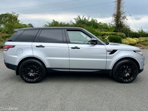 2015 Land Rover Range Rover Sport 3.0 DIESEL HSE - Image 2