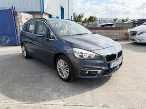 2016,BMW 2 Series 218D Luxury 4DR Auto,7 SEATER - Image 3