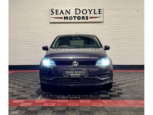 Volkswagen Polo 1.2 PETROL AUTOMATIC LOUNGE EDITIO - Image 2