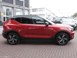 2019 VOLVO XC40 - Image 3