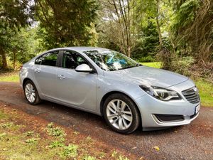 142 Vauxhall Insignia, Tax & NCT to January 2027! - Image 4