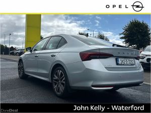 Skoda Octavia Selection 1.5TSI 115HP - Image 4