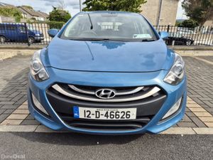 Mint Hyundai i30 2012 1.4 Petrol - Image 2