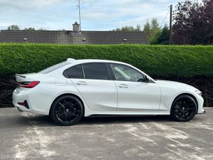 20 Bmw 330e Se pro  1Owner from new - Image 3