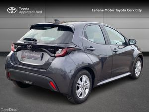 Toyota Yaris Yaris HEV Luna - Image 2