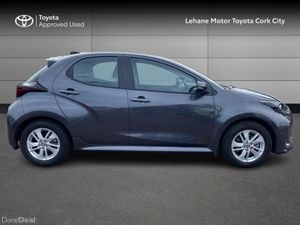 Toyota Yaris Yaris HEV Luna - Image 3