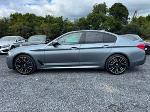 2017 BMW 520 M SPORT * SUNROOF * - Image 4