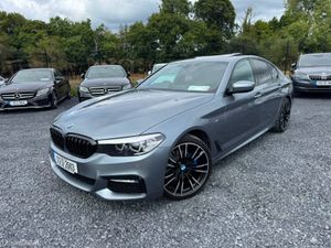 2017 BMW 520 M SPORT * SUNROOF * - Image 2