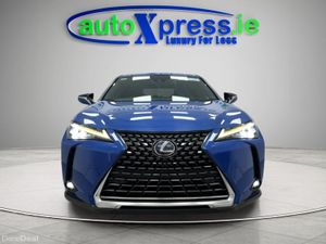 Lexus UX 2.0 Hybrid, Reversing camera - Image 3