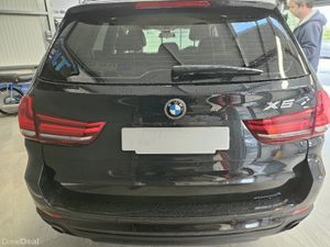 17 BMW X5 XDRIVE 7 SEATER - Image 4