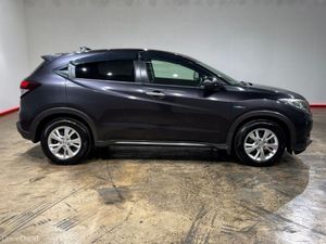 Honda Vezel 1.5 HYBRID - FACTORY ALLOYS - HONDA SE - Image 3