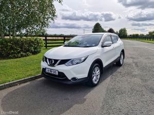 Nissan Qashqai Diesel (NCT TESTED AND TAXED)!!! - Image 2