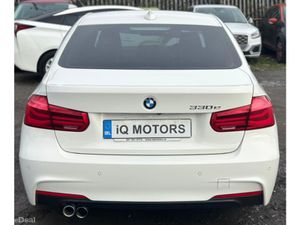 BMW 3-Series 330E M Sport 2.0L  Automatic Plug-in - Image 4