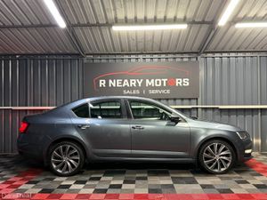 2017 172 Skoda Octavia AMBITION 1.6TDI 90HP Manual - Image 3