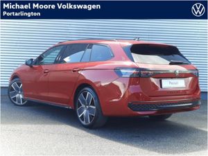 Volkswagen Passat RLINE 2.0TDI 150HP DSG - Image 3