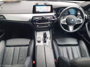 BMW 5-Series 520d M Sport - Image 4