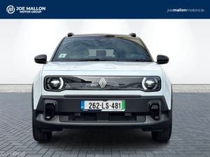 Renault 4 techno 52kWh 150hp - Image 4