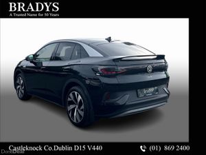 Volkswagen ID.5 TECH 77kWh 204HP *PANORAMIC ROOF* - Image 4