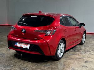 Toyota Corolla 1.8 HYBRID AUTOMATIC - FACTORY ALLO - Image 4
