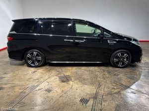 Honda Odyssey 2.0 HYBRID AUTOMATIC ABSOLUTE EDITIO - Image 3