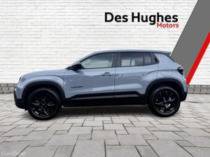 Jeep Avenger Black Edition Hybrid A/T - Image 4