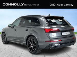 Audi Q7 €1,253 p/m TFSI e S-LINE  COMPETITION 490 - Image 3
