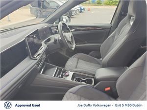 Volkswagen Tiguan R-LINE PHEV TSI AUTO - Image 4