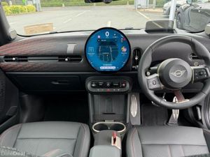 Mini Cooper John Cooper Works - Image 4