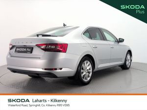 Skoda Superb AMBITION 2.0TDI 150HP DSG *KEYLESS ST - Image 4