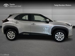 Toyota Yaris Cross LUNA - Image 3