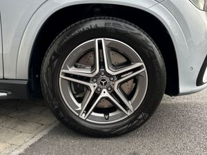 Mercedes-Benz GLE GLE 350de AMG 4Matic--Demo Model - Image 4