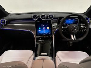 Mercedes-Benz GLC GLC300 DE 4Matic Premium AMG Lin - Image 4