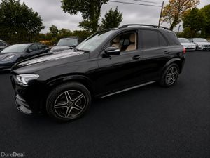 Mercedes GLE 300 7 SEATER AMG NIGHT PACK - Image 4