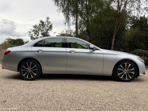 Mercedes-Benz E-Class E220 D *Panoramic Sunroof…Im - Image 2