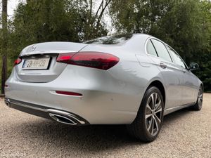 Mercedes-Benz E-Class E220 D *Panoramic Sunroof…Im - Image 3