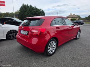 Mercedes-Benz A-Class 180 STYLE AUTO 5DR - Image 2