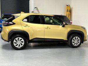 2022 Toyota Yaris Cross 1.5 Hybrid Auto,40K Miles - Image 4