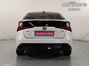 Toyota Prius S TOURING SELECTION - Image 4