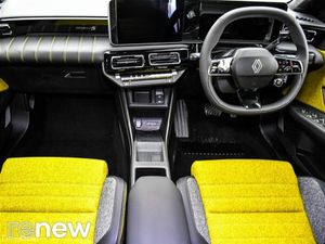 Renault 5 iconic 52kWh 150hp - Image 3