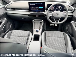 Volkswagen T-Roc T-ROC R-LINE 1.5TSI 150BHP MHEV - Image 2