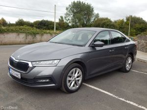 2022 Skoda Octavia 2.0 AMB New Test - Image 4