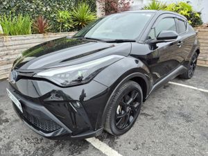 Toyota C-HR 1.8 HYBRID / SOL NERO WITH SAFETEY PAC - Image 3