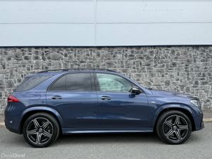 2025 Mercedes Benz GLE 400e 4Matic Urban AMG - Image 4