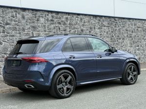2025 Mercedes Benz GLE 400e 4Matic Urban AMG - Image 3