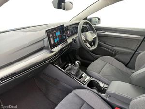 Volkswagen Golf STYLE 1.5TSI - Image 2