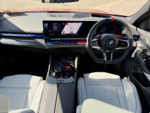 BMW M5 Saloon - Image 4