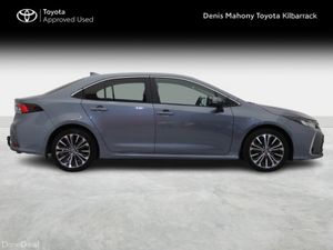 Toyota Corolla LUNA SPORT SALOON 4DR - Image 3