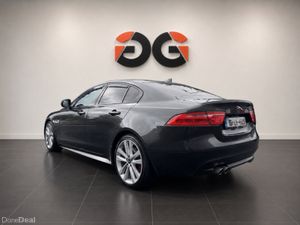 Jaguar XE 2.0 D R-SPORT 180PS 4DR AUTO - Image 3